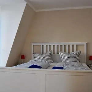 Trafford Sky Homes Apartamento